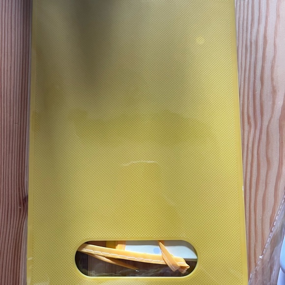 Kids’ Kitchen Helper Bundle - Picture 5 of 5